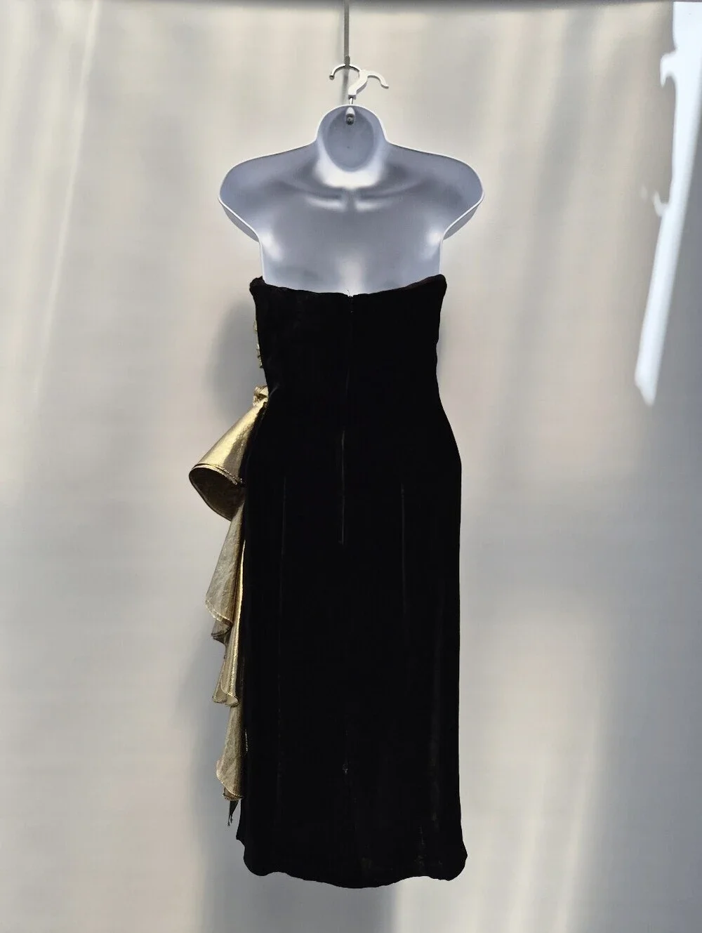 Vintage 80s Gunne Sax Jessica McClintock Black Velvet Gold Lame Dress